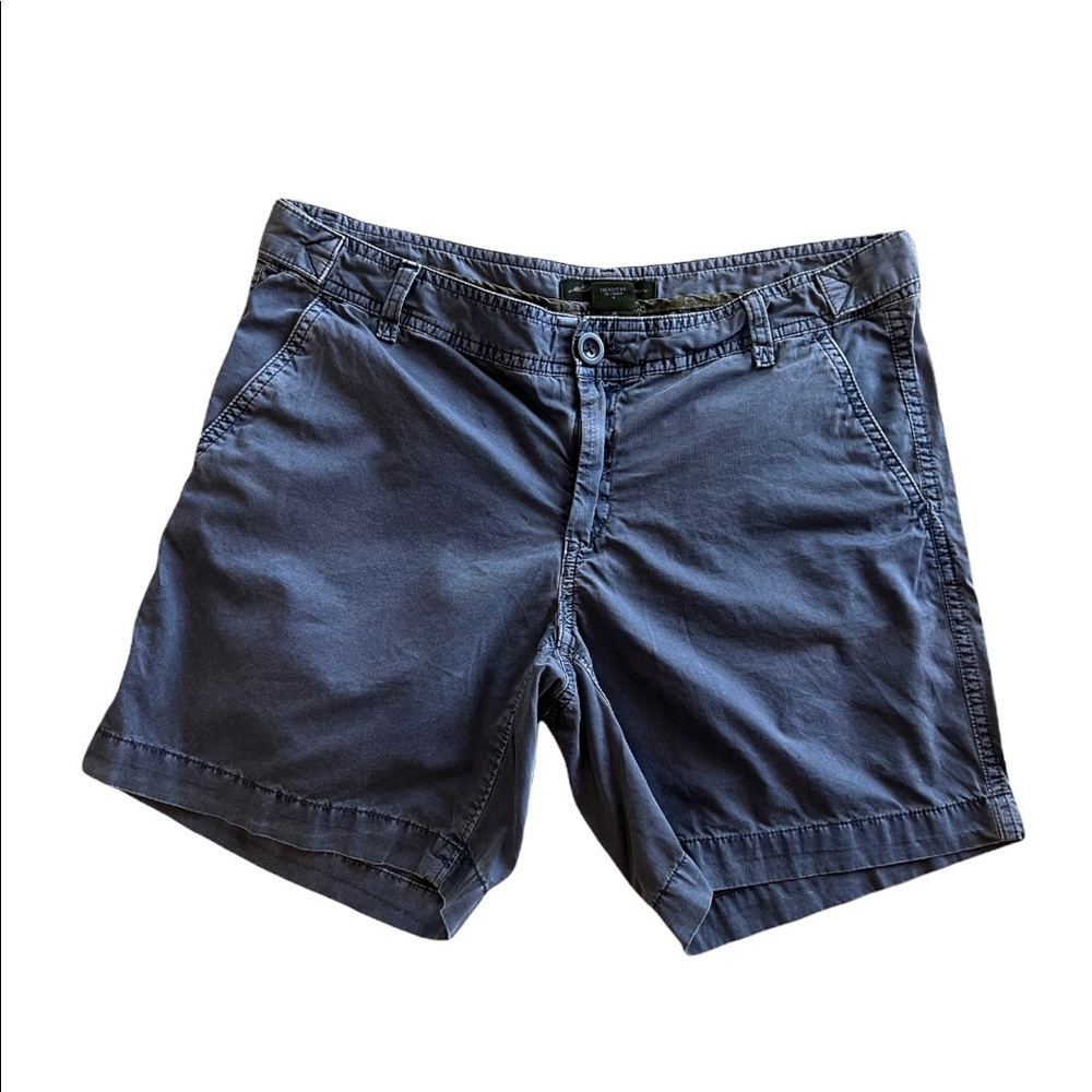 Eddie Bauer Women’s Shorts. Size 4.